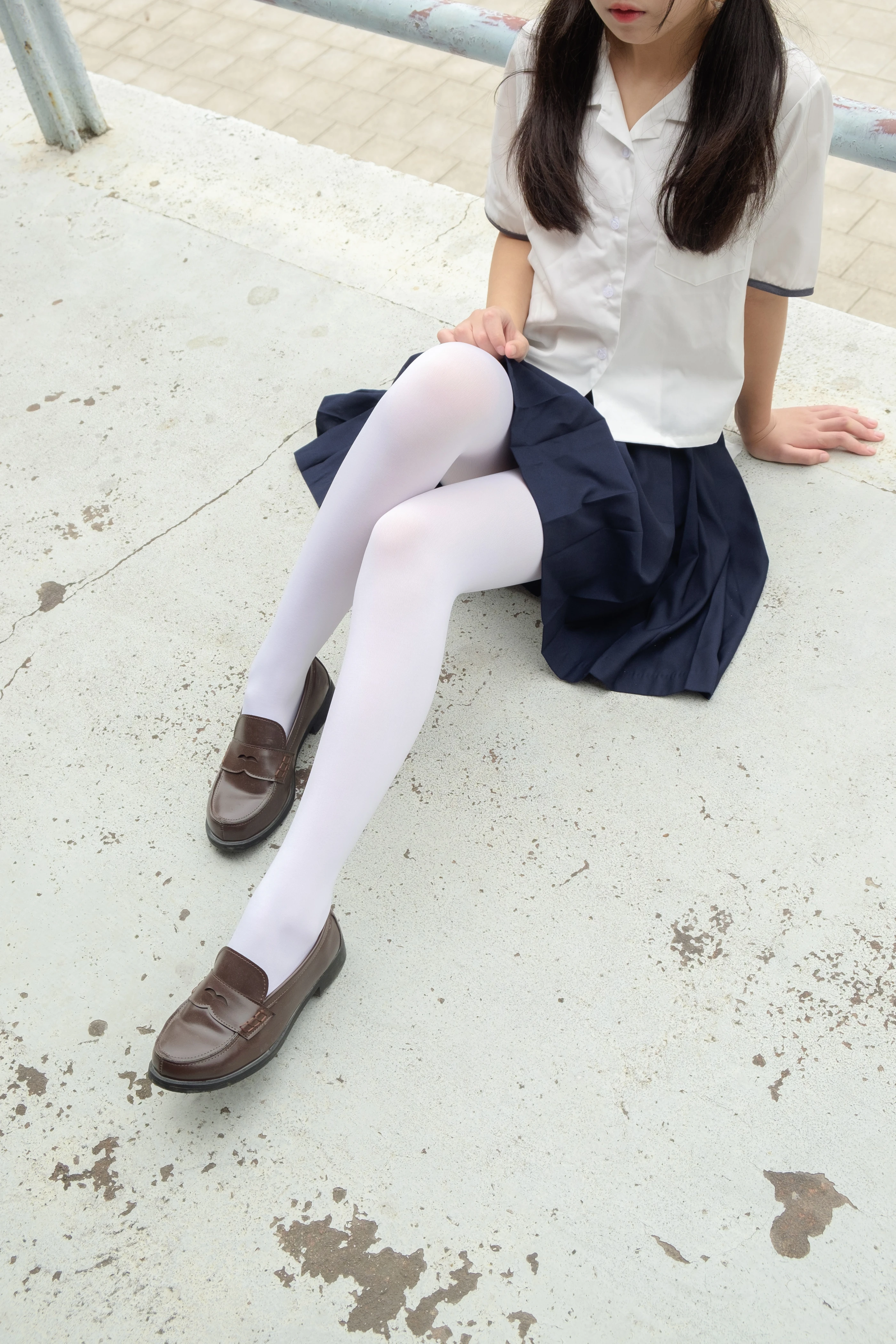森萝财团 R15-034 [102P]插图8